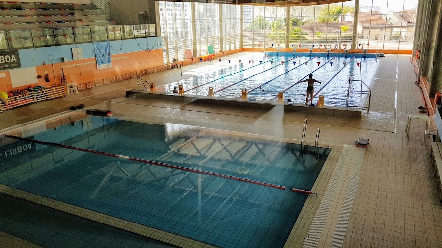 Piscina Municipal do Oriente