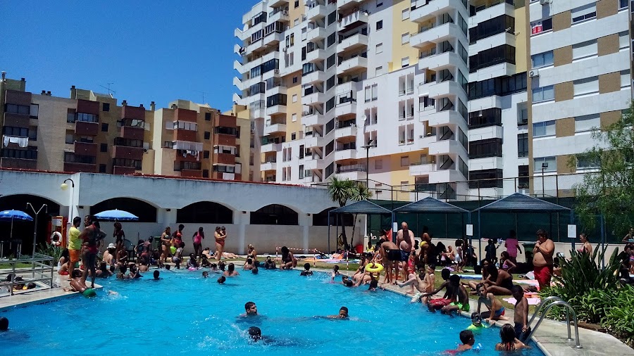 Espassus Piscina